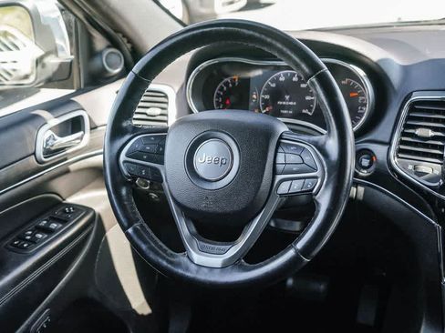 Used 2020 Jeep Grand Cherokee Limited w/ Luxury Group II RWD image 11