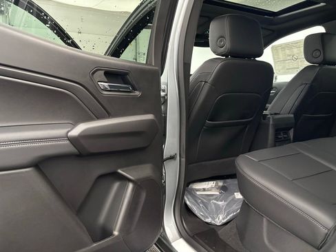 New 2026 GMC Canyon Elevation w/ Convenience Package image 37