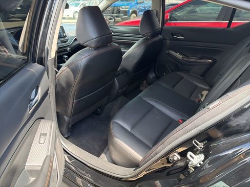 Used 2021 Nissan Altima 2.0 SR FWD image 6