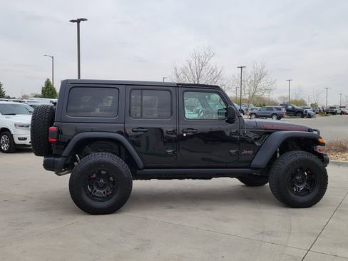 Used 2018 Jeep Wrangler Unlimited Rubicon AWD/4WD image 2