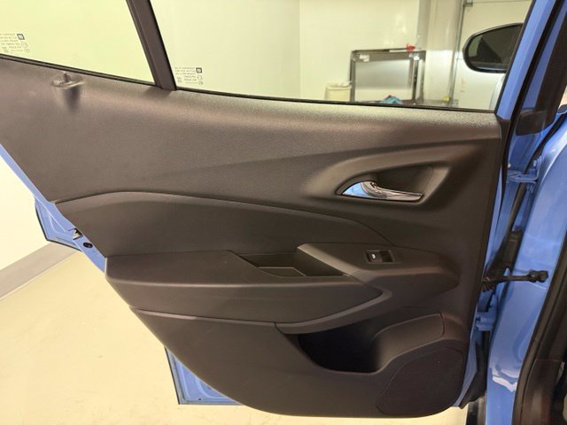 Used 2024 Chevrolet Trax RS w/ Driver Confidence Package FWD image 18
