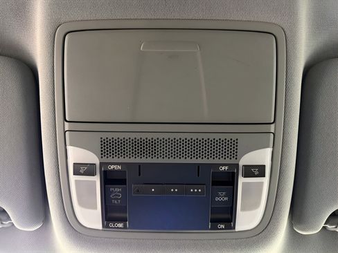 Used 2014 Acura MDX FWD image 25