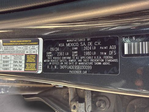 Used 2025 Kia K4 EX FWD image 44