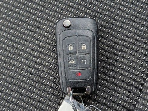Used 2016 Chevrolet Malibu LT w/ Power Convenience Package FWD image 39