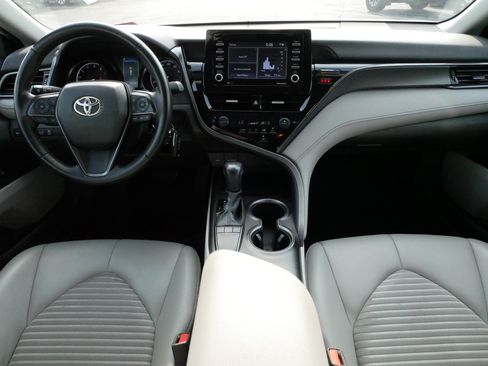 Certified 2023 Toyota Camry SE FWD image 10