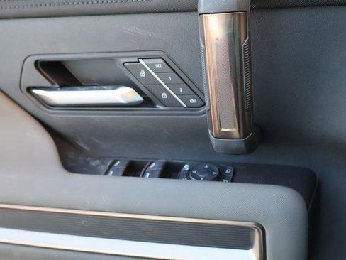 New 2025 GMC Hummer EV 3X w/ LPO, Sport Package image 34