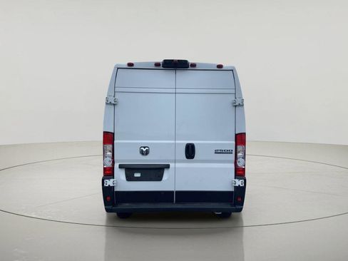 Used 2025 RAM ProMaster 2500 w/ Convenience Group FWD image 5