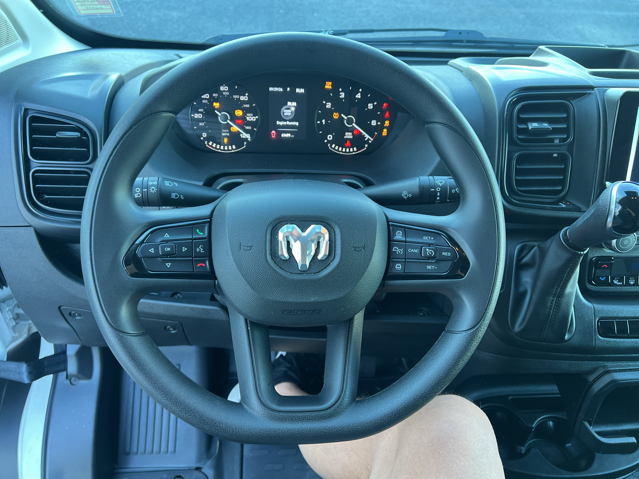 Used 2025 RAM ProMaster 2500 w/ Convenience Group FWD image 30