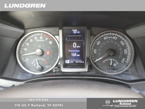 Used 2021 Toyota Tacoma TRD Off-Road image 14