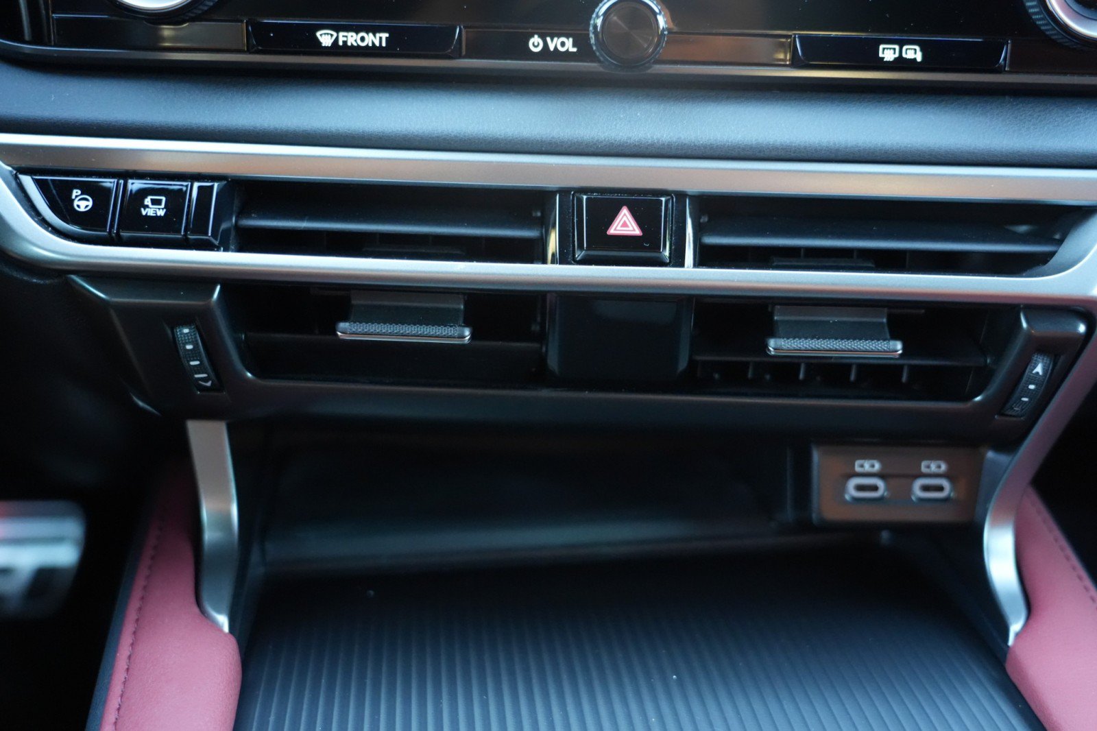 Used 2023 Lexus RX 500h F Sport w/ Cold Area Package AWD/4WD image 31