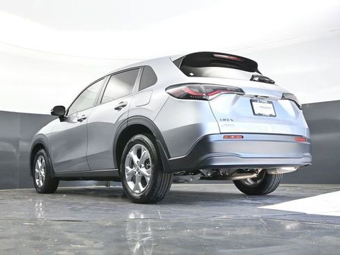 Used 2024 Honda HR-V LX image 37