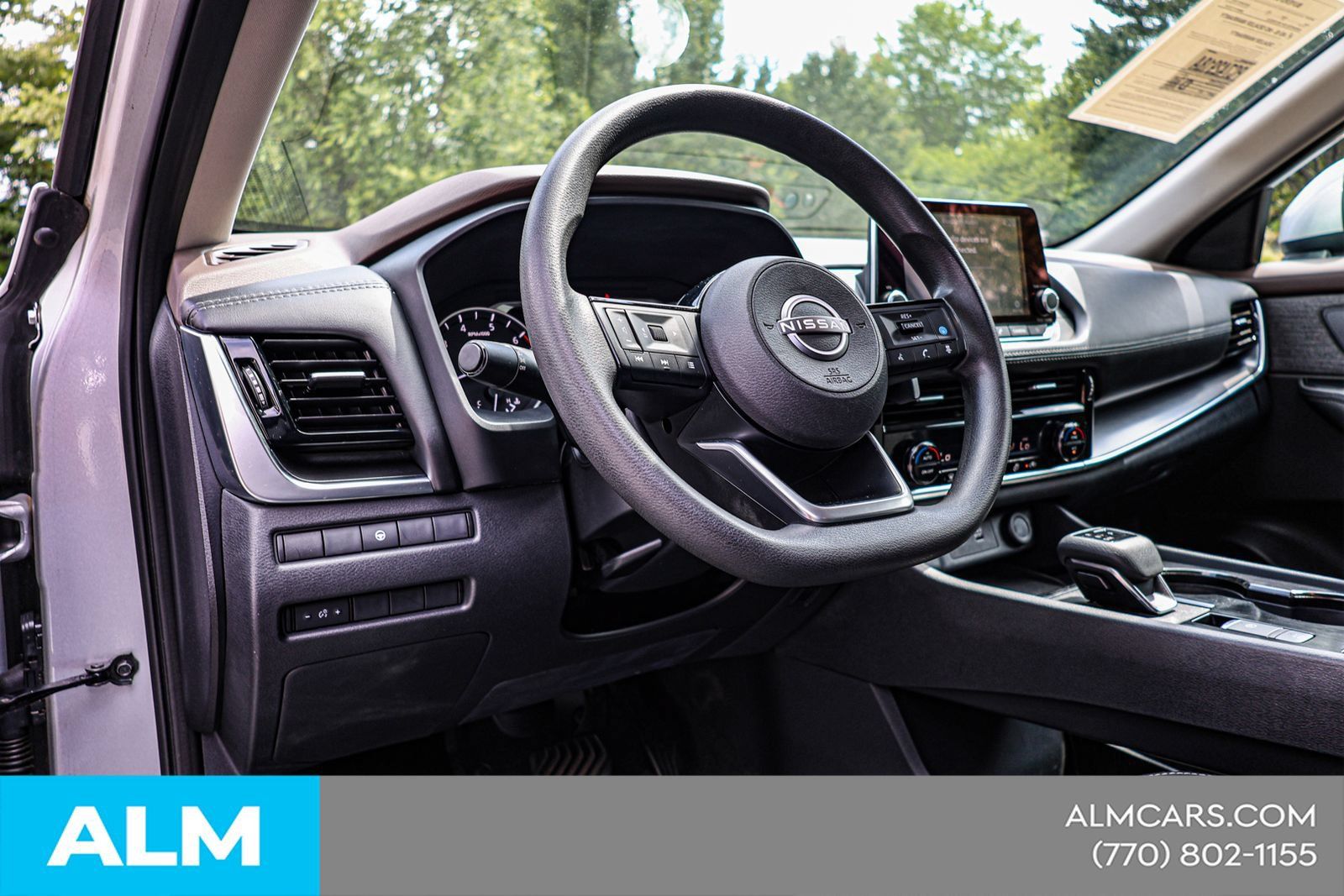 Used 2023 Nissan Rogue SV FWD image 21