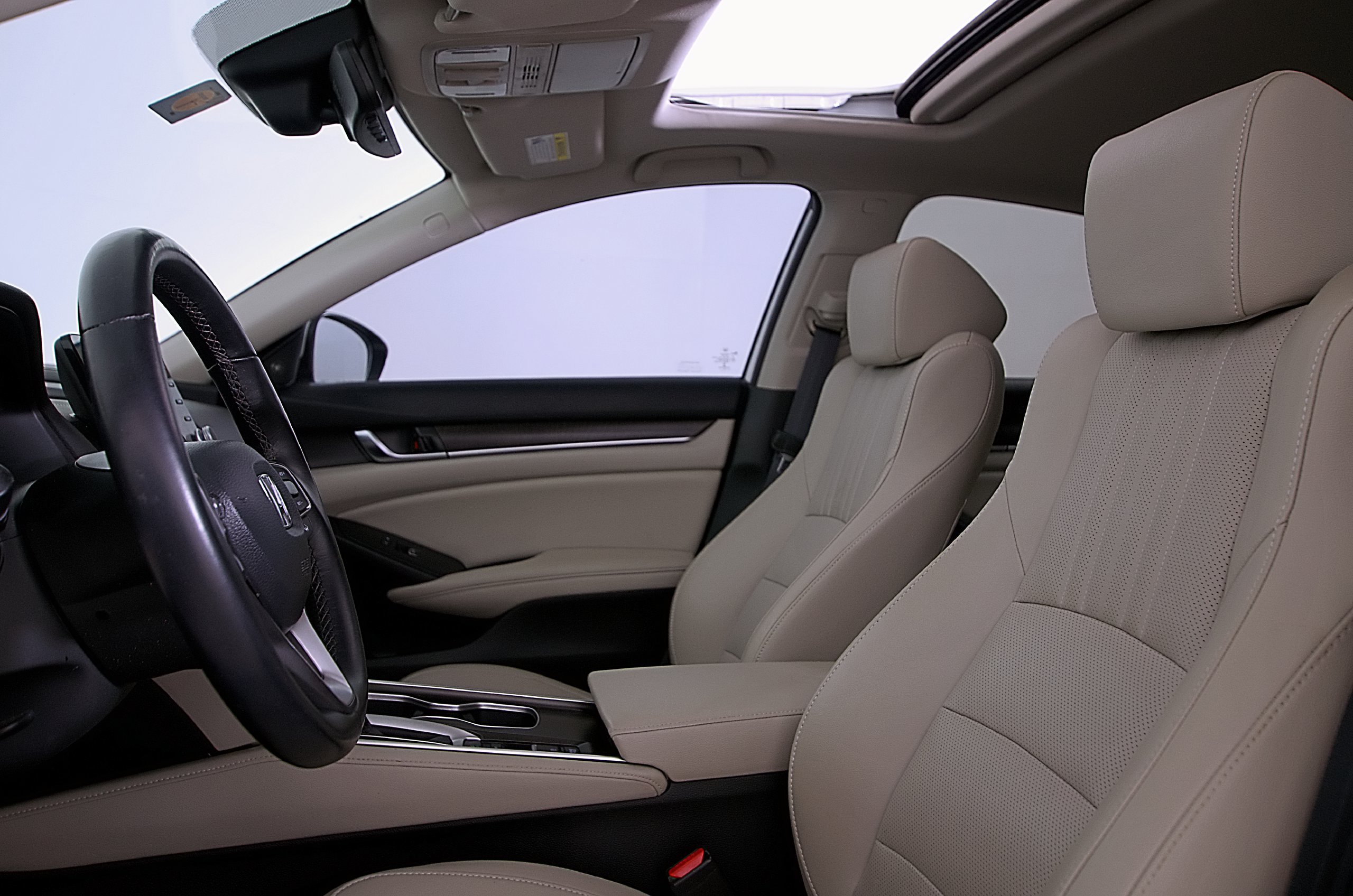 Used 2018 Honda Accord EX-L image 21