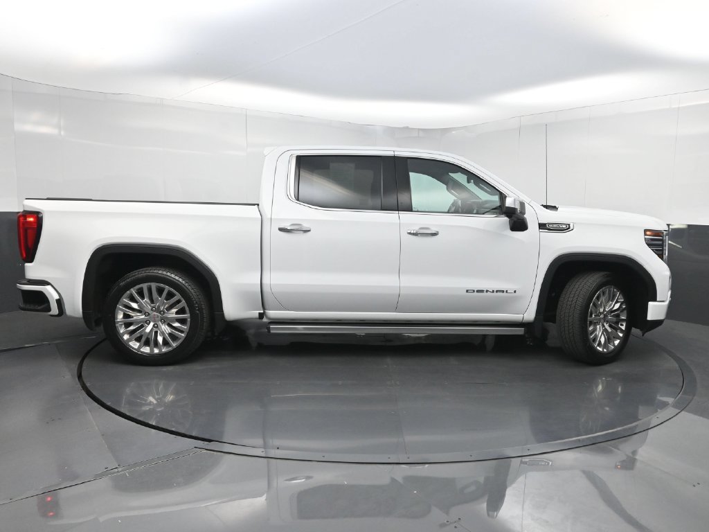 Used 2023 GMC Sierra 1500 Denali w/ Denali Reserve Package AWD/4WD image 46