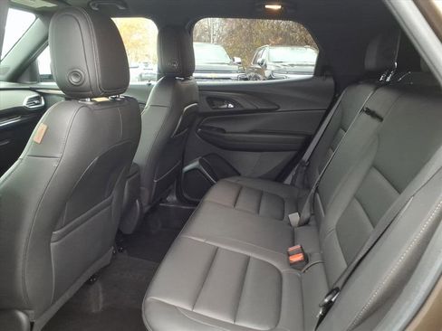 Used 2021 Chevrolet TrailBlazer ACTIV w/ Sun and Liftgate Package image 15