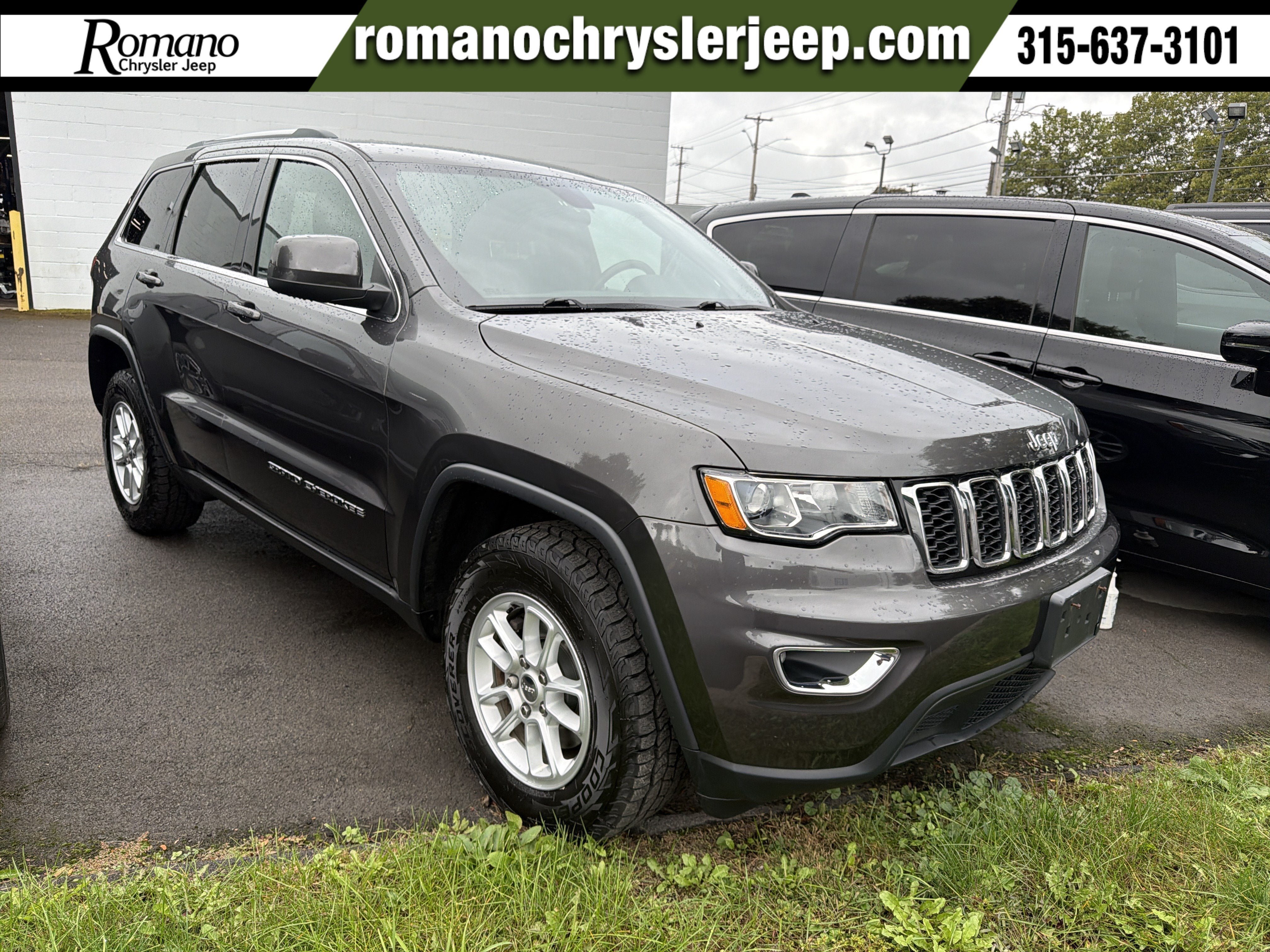 Used 2020 Jeep Grand Cherokee Laredo AWD/4WD image 1