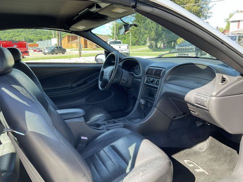Used 2003 Ford Mustang GT RWD image 16