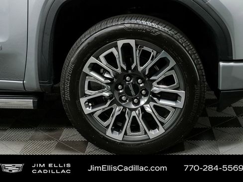Used 2024 GMC Sierra 1500 Denali Ultimate image 39