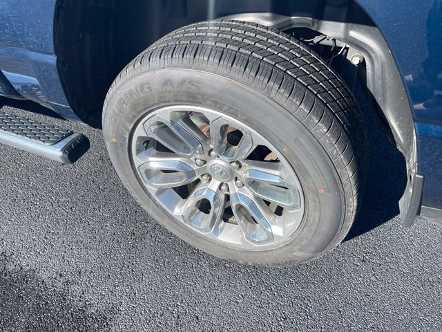 Used 2024 RAM 1500 Laramie AWD/4WD image 14