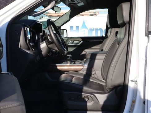 Used 2025 Chevrolet Silverado 1500 LT Trail Boss w/ Convenience Package II image 13