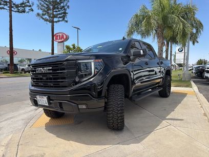 Used 2026 GMC Sierra 1500 Elevation w/ Elevation Premium Package