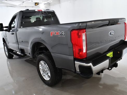 New 2026 Ford F350 XLT w/ FX4 Off-Road Package image 15