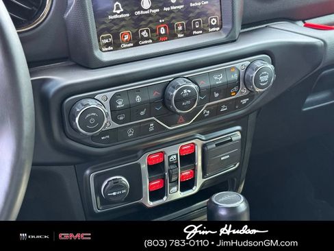 Used 2022 Jeep Gladiator Overland AWD/4WD image 34