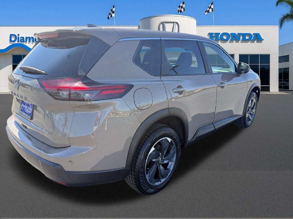 Used 2025 Nissan Rogue SV FWD image 6