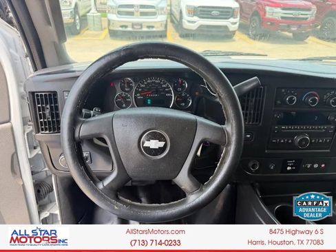 Used 2017 Chevrolet Express 2500 LS RWD image 20