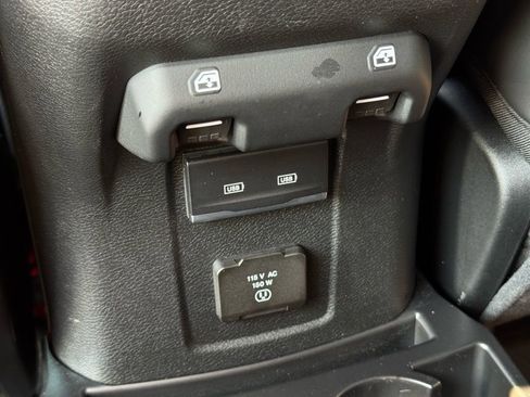 Used 2024 Jeep Wrangler Unlimited Rubicon image 22