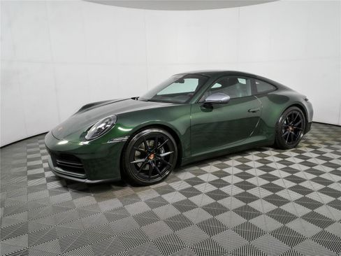 Certified 2026 Porsche 911 Carrera RWD image 2