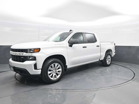 Used 2022 Chevrolet Silverado 1500 Custom AWD/4WD image 4