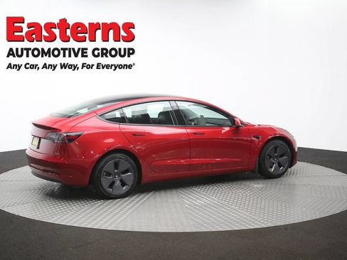 Used 2022 Tesla Model 3 Standard Range RWD image 40