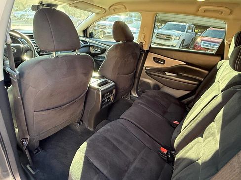 Used 2020 Nissan Murano S w/ Technology Package image 18