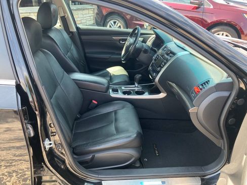 Used 2014 Nissan Altima 2.5 SL w/ Moonroof Package FWD image 14