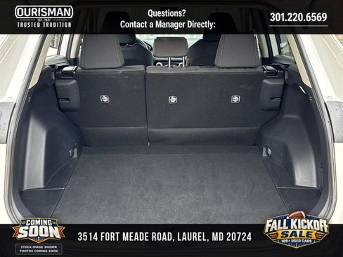 Used 2025 Toyota RAV4 LE AWD/4WD image 19