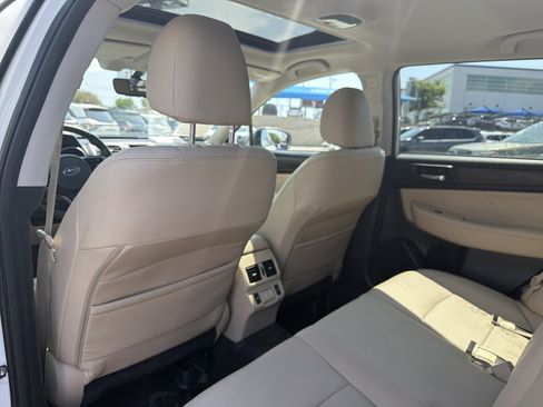 Used 2019 Subaru Outback 2.5i Limited AWD/4WD image 27