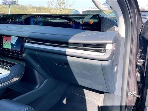 Used 2025 Lincoln Navigator Reserve AWD/4WD image 29