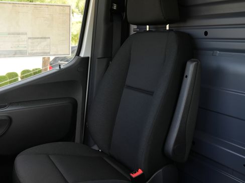 New 2025 Mercedes-Benz Sprinter 2500 image 20