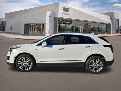 New 2025 Cadillac XT5 Premium Luxury image 3
