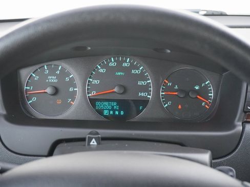 Used 2016 Chevrolet Impala LT image 9