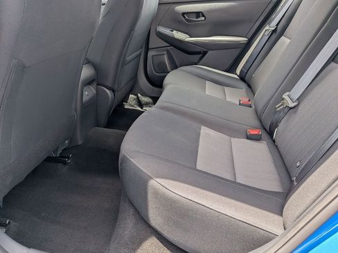 Used 2025 Nissan Sentra SV FWD image 27