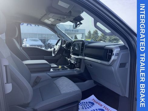 Used 2022 Ford F150 XLT w/ Equipment Group 302A High image 9