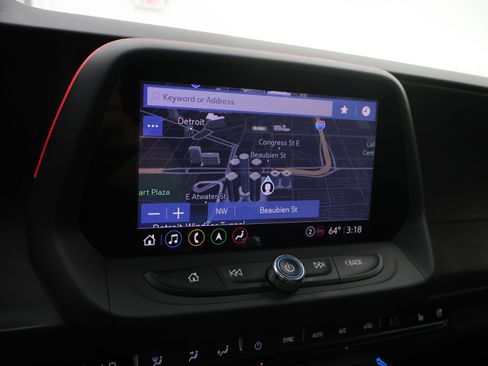 Used 2021 Chevrolet Camaro ZL1 RWD image 11