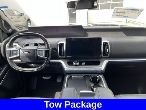 Used 2025 Ford Expedition Tremor AWD/4WD image 11