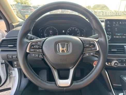 Used 2019 Honda Accord EX-L image 17