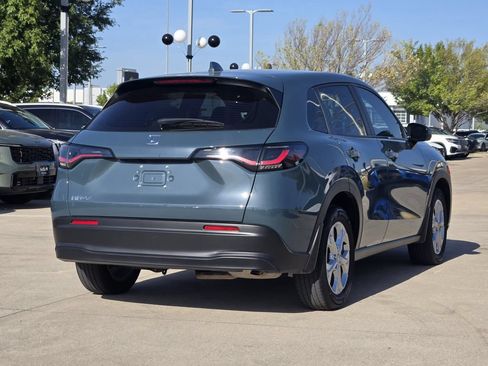 Used 2025 Honda HR-V LX image 4