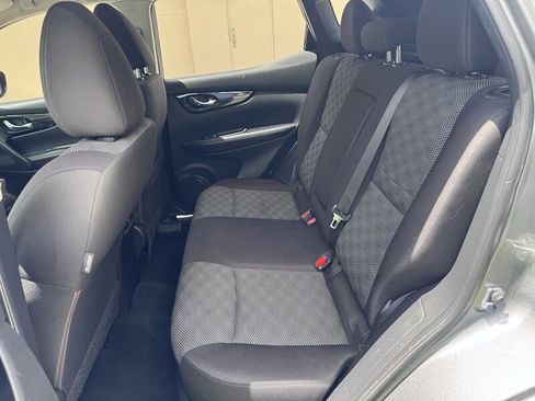 Used 2017 Nissan Rogue Sport SV w/ SV All-Weather Package image 15