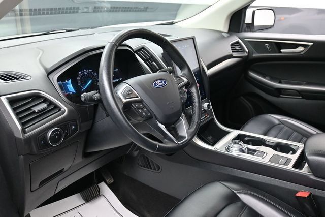 Used 2024 Ford Edge SEL AWD/4WD image 14