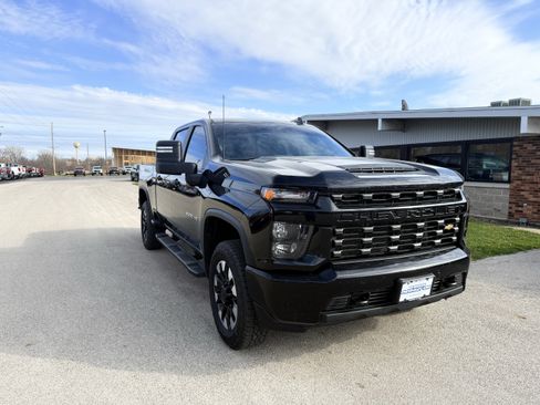 Certified 2020 Chevrolet Silverado 2500 Custom w/ Custom Value Package image 8